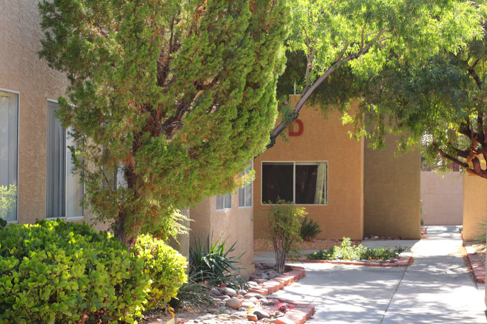 Exterior photo of Bellevue building Walkway 1