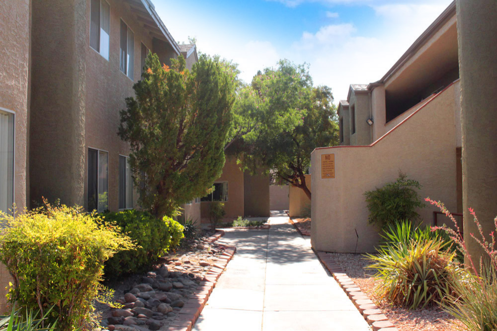 Exterior photo of Bellevue building Walkway 2