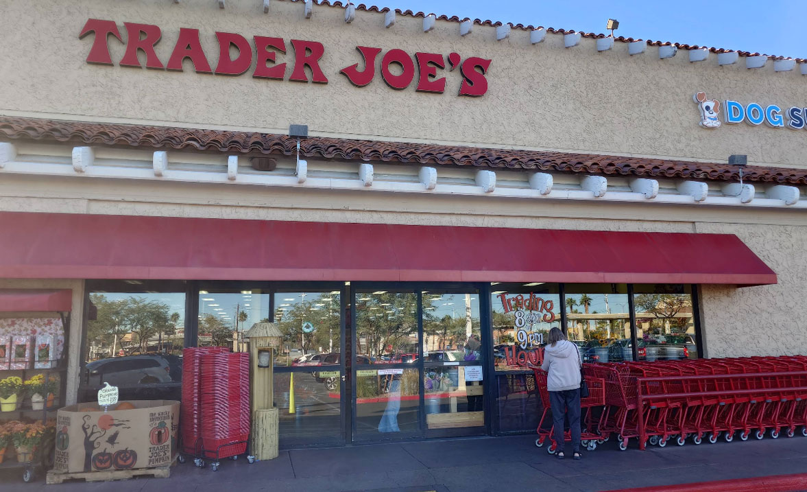 Shopping and grocery stores near Bellevue